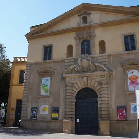 Il Vicolo 48 Frühstückspension Pesaro