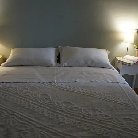 Il Vicolo 48 * ペザロ