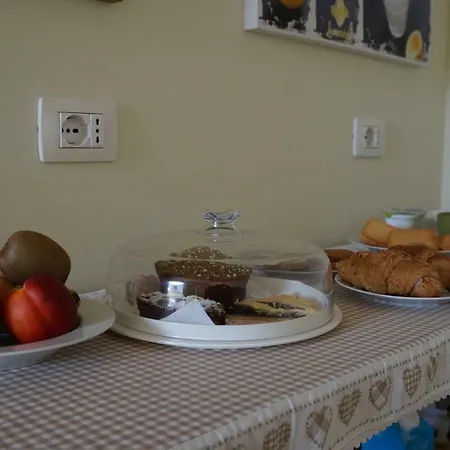 Il Vicolo 48 * ペザロ